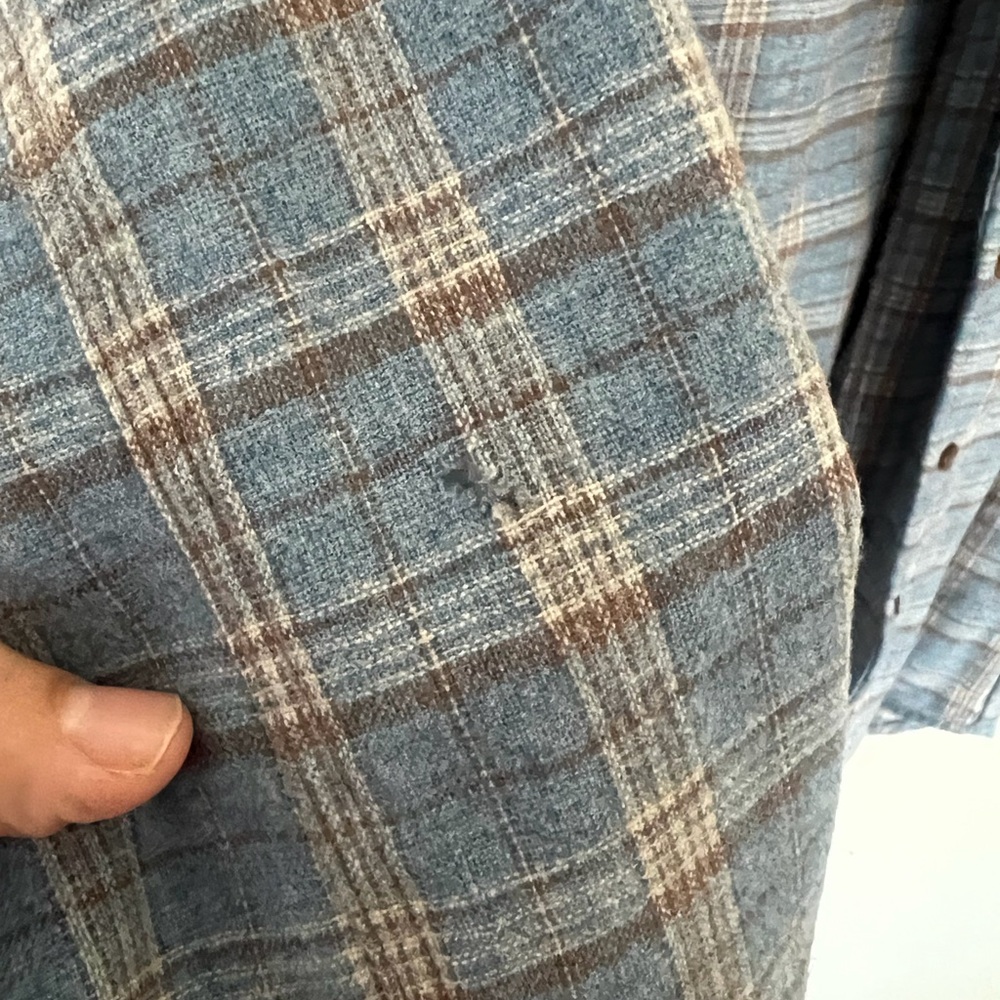 Pendleton Blue Plaid Button-Front Wool Shirt Large - image 3